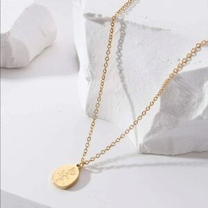Minimalist Gold Rose Pendant Necklace